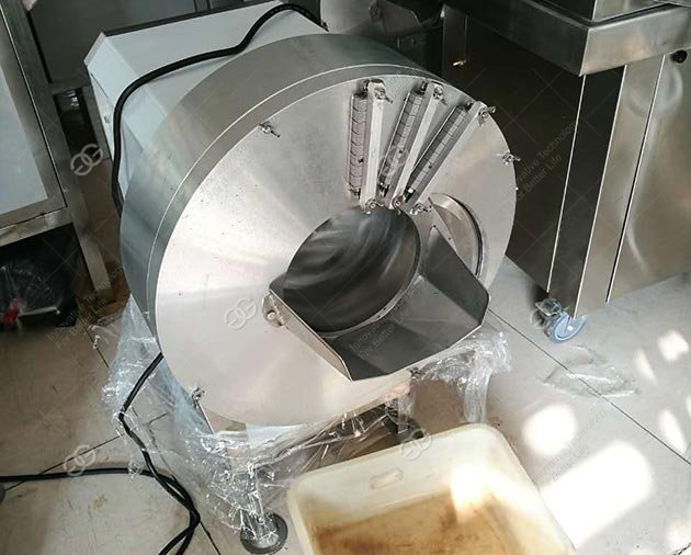 Machine à couper les carottes