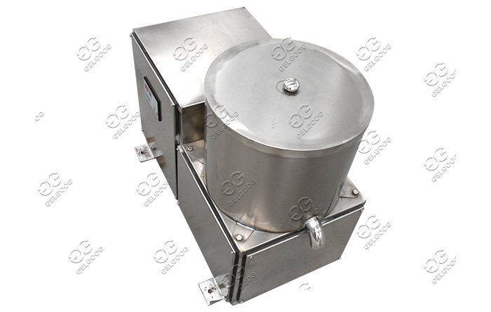 Machine à déshuiler les pommes de terre frites